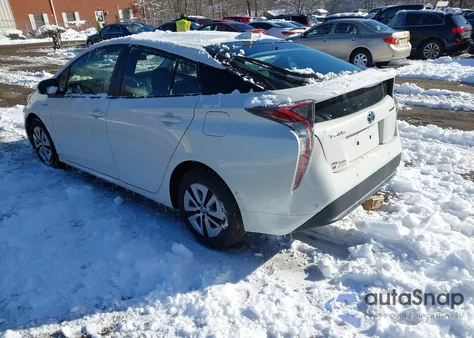 2017 Toyota Prius Three z USA, uszkodzony, nr VIN JTDKARFU6H3044258